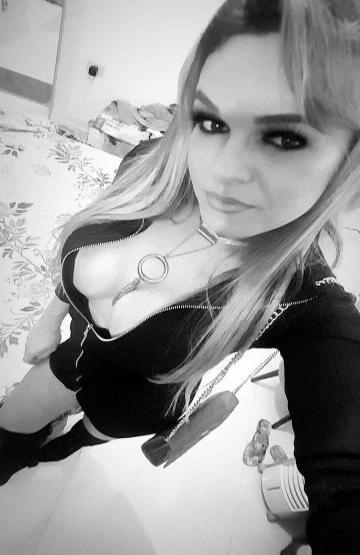 travesti Nathlia Lins anuncio