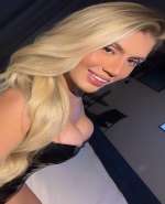 anuncio trans Beatriz Oliveira  Me chamo Bea Oliveira tenho 23 anos - 1,70 alt - 60 kg, um dote de 22 cm - seios grandes e um lindo bumbum redondinho.Acompanhante para clientes que exigem alto padrão. Educada, simpática, discreta, corpo malhado e ainda bem safada, comigo você terá um momento sem frescuras.Tenho documentos femininos, podendo ir até você e também disponível para viagens.Atendo em local de alto nível, limpo, confortável e climatizado.Vou te proporcionar um atendimento único, sempre atendo bem arrumada, estilo namoradinha! Beijo na boca e garantia de gozo farto!!Me avisar com 30 minutos de antecedência para eu poder me organizar e te atender da melhor forma !!! ...