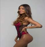 travesti Ester Meninea anuncio