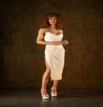 anuncio trans Vih Leoa Ol, pode ser referir a mim como Vih Leoa, sua modelo ao seu dispor, com 1,77 e 64 kg sou ideal para voc que gosta de uma presena nica, exotica, educada e bem estudada. Atendo a todos interessados em expandir seus limites. Ambiciosa e focada, tenho tendncia a ser uma presena notria. Sou estudante e atleta. No sexo baunilha sou Verstil, uma garota sorridente e quente que curte de tudo um pouco, gozar  o propsito rsrs. Aprecio homens cultos, de preferncia centrados e com vontade de boa companhia. Falo de sociologia  fsica, e gosto do acompanhamento de um bom vinho! Me chame apenas se realmente tiver interesse em algo! Seja direto e claro.Meu local  discreto e ofereo vaga na garag