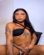 travesti Isa anuncio