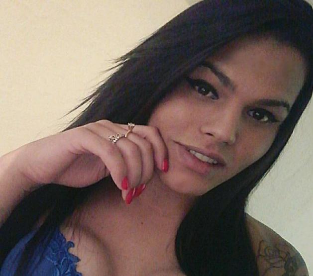 Shemale Escort p Carolyne Duarte 5189940