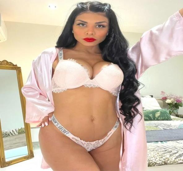 Trans Acompanhante p Erika Martin3494431