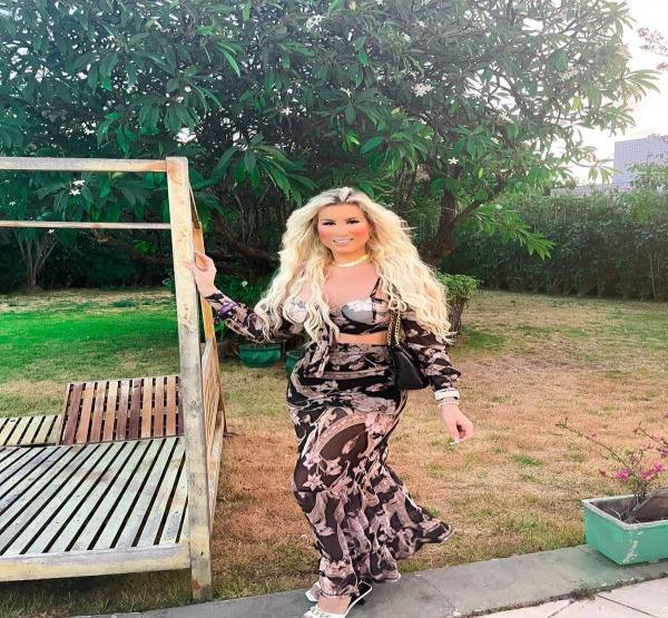 Trans Acompanhante p Melissa Coelho 6578955