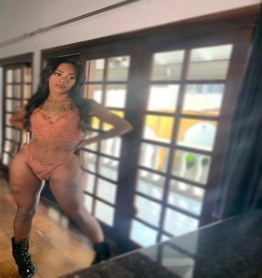 Trans Acompanhante p Mia Bahianinha 3658110