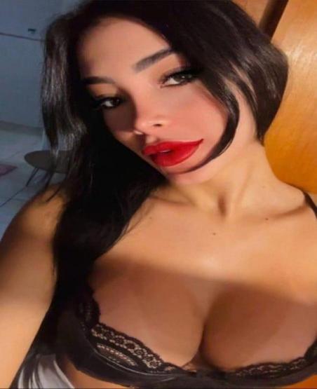 Shemale Escort  Thallesa Rio4343596