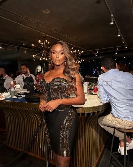 Trans Acompanhante v Alessandra Campbell 373731