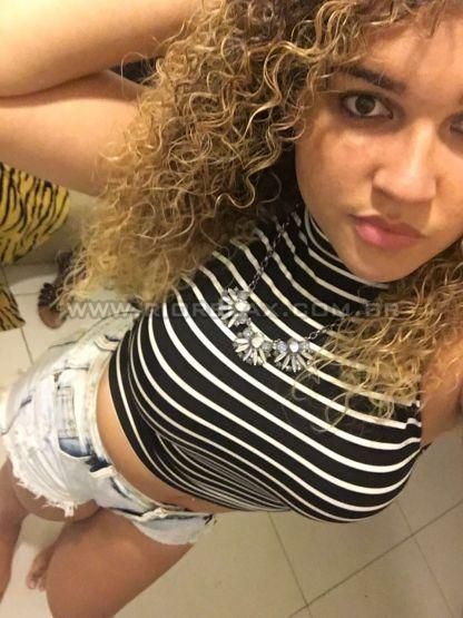 Shemale Escort v Alessandra Leal 7665736