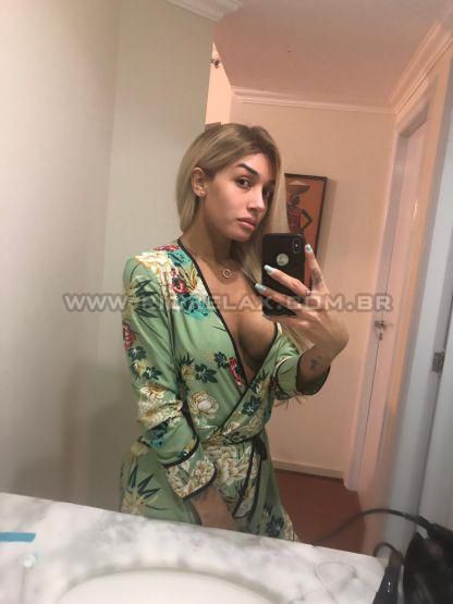 Shemale Escort v Amanda Araujo 2170518