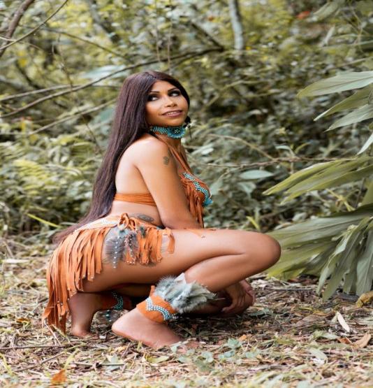 Trans Acompanhante v Amanda Dhully 6477196