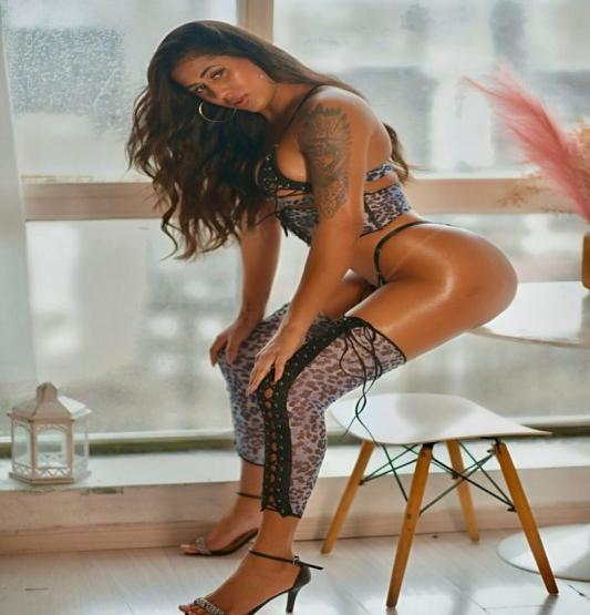 Trans Acompanhante v Amanda Modelo 2687554