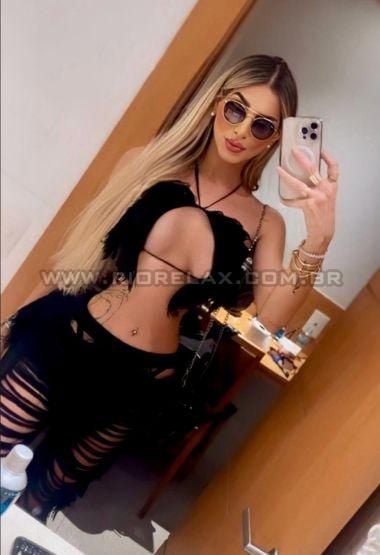 Shemale Escort Ariela Dantas 7439303