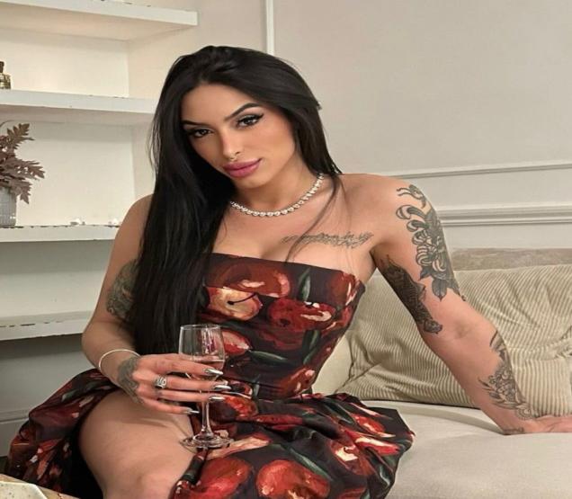 Trans Acompanhante v Barbara Doll 1122195
