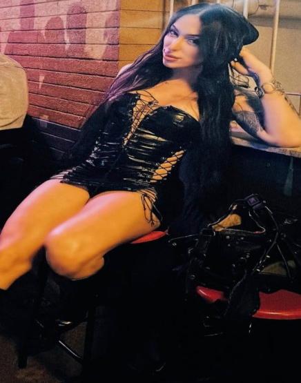 Trans Acompanhante v Barbara Doll 1122233