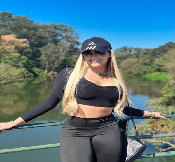 Trans Acompanhante v Bruna Barcelli5861606