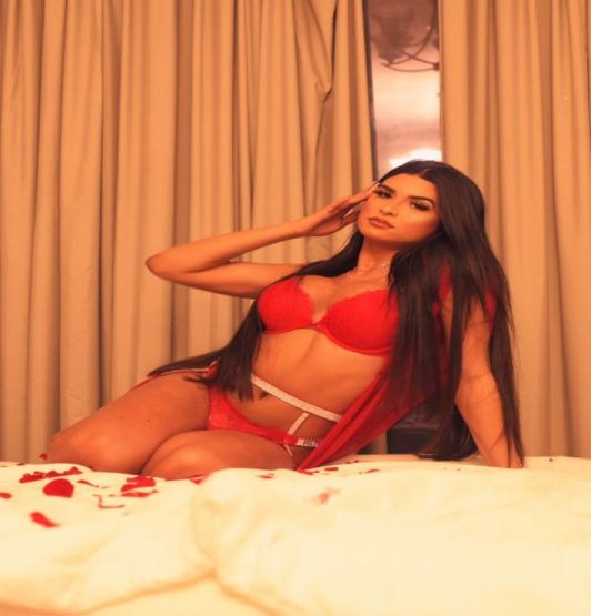 Trans Acompanhante v Carol Lin9453381