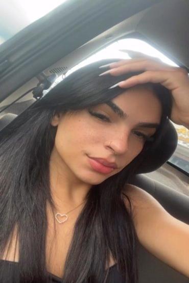 Trans Acompanhante v Daniela Martin8614180
