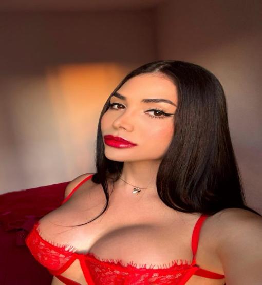 Trans Acompanhante v Isabella Urach 3505417