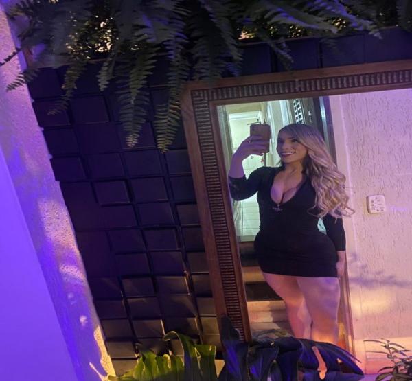 Shemale Escort v Jade Bruna 6465410