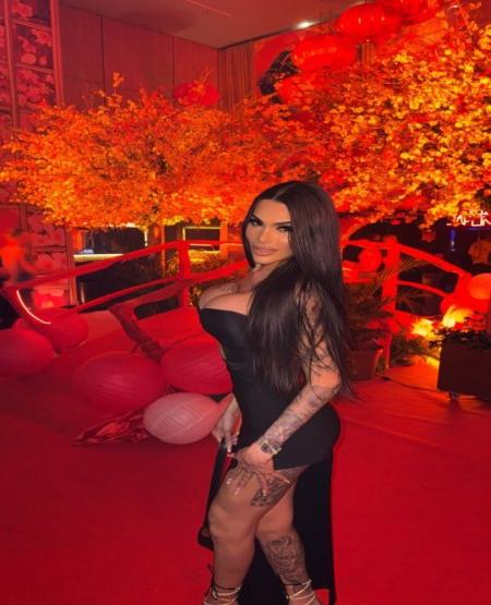 Trans Acompanhante v Kelly Glos4854498