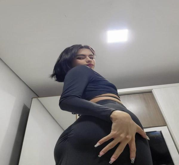 Trans Acompanhante v Lara Miilan 4040501