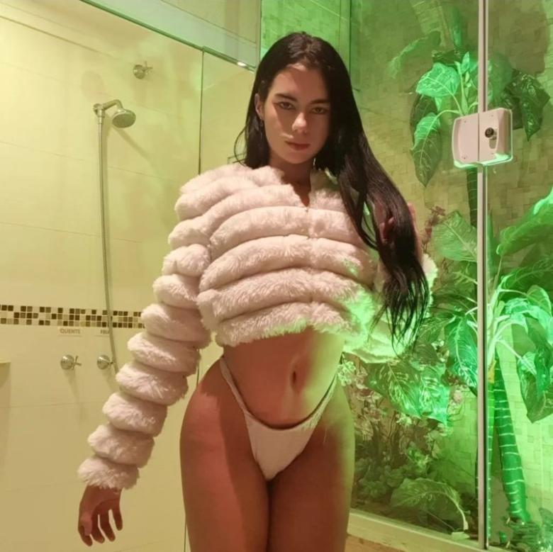 Trans Acompanhante v Lara Miilan 4040502