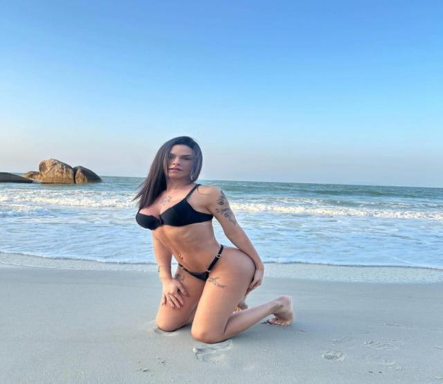 Trans Acompanhante Letcia Fiorentino 9866310