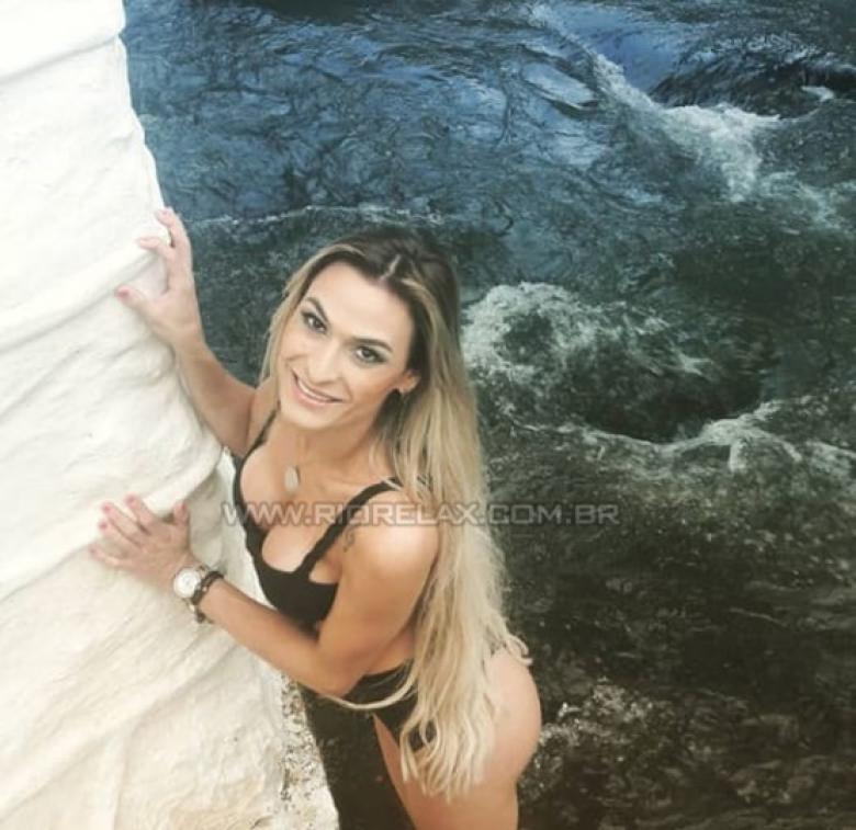 Trans Acompanhante v Michelly Camargo 8767693