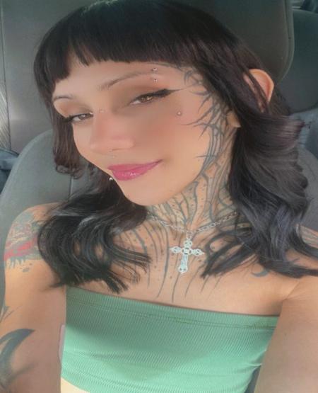 Shemale Escort v Mineirinha Safada 7081238