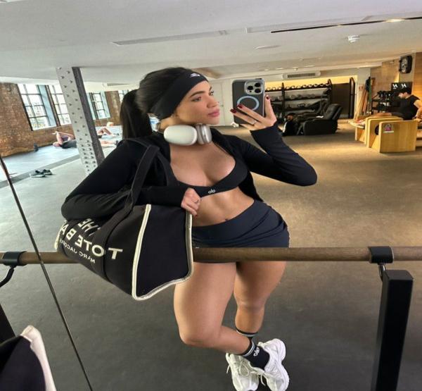 Trans Acompanhante v Monalisa Brando  0806178