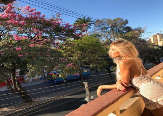 Shemale Escort v Rebecca Ferraz 9756887