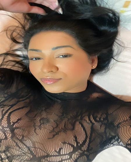 Shemale Escort v Safira Gimene4204050