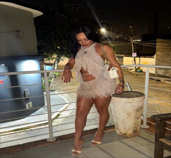 Trans Acompanhante Vivi Guedes 9950210