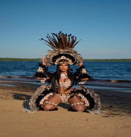 Trans Acompanhante v Yuna Mesquita 1021511